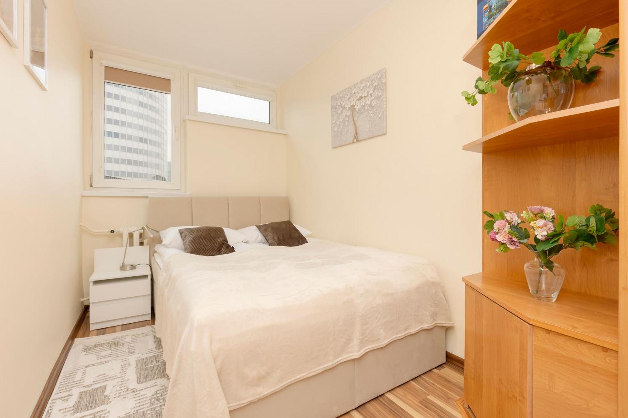 Bright & Cozy Apartments In The City Center By Noclegi Renters Varsovia Exterior foto